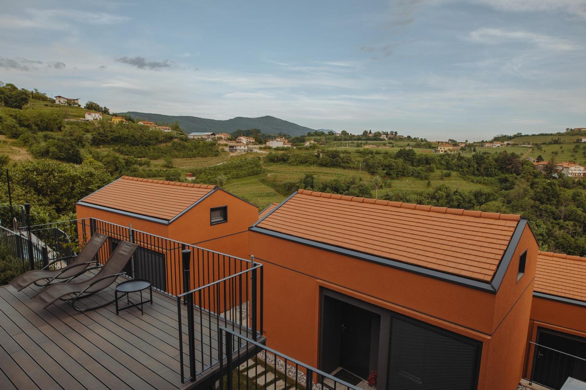 הוילה Kojsko Glamping Senesalina מראה חיצוני תמונה